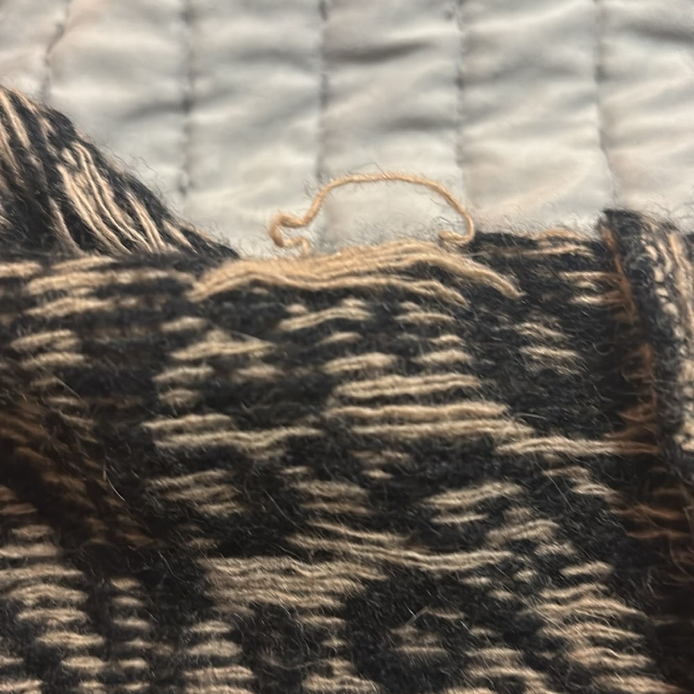 Vintage Neiman-Marcus turtle neck sweater - Picture 9 of 9